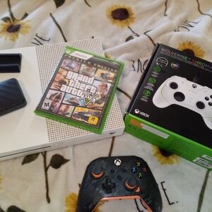 Xbox one series s with accesories